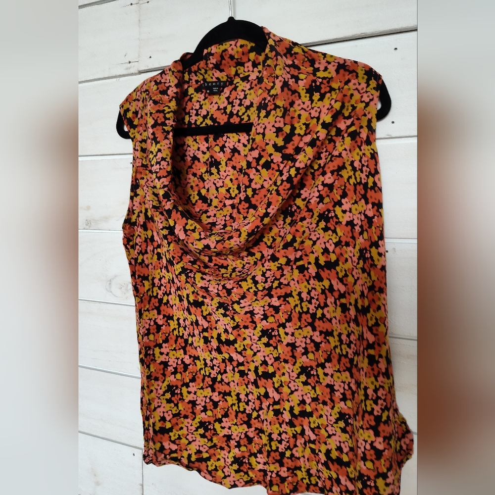 Theory Floral Sleeveless Top - Picture 2 of 7
